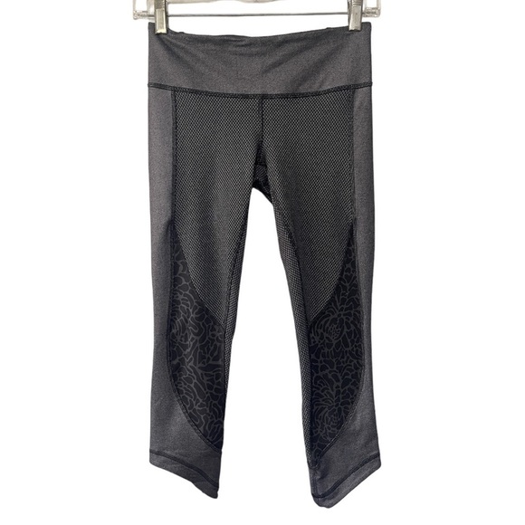 Lululemon Wunder Under 22” Crop Sashiko Black Mid Rise Legging Petal Camo Gray 4 - Picture 1 of 8